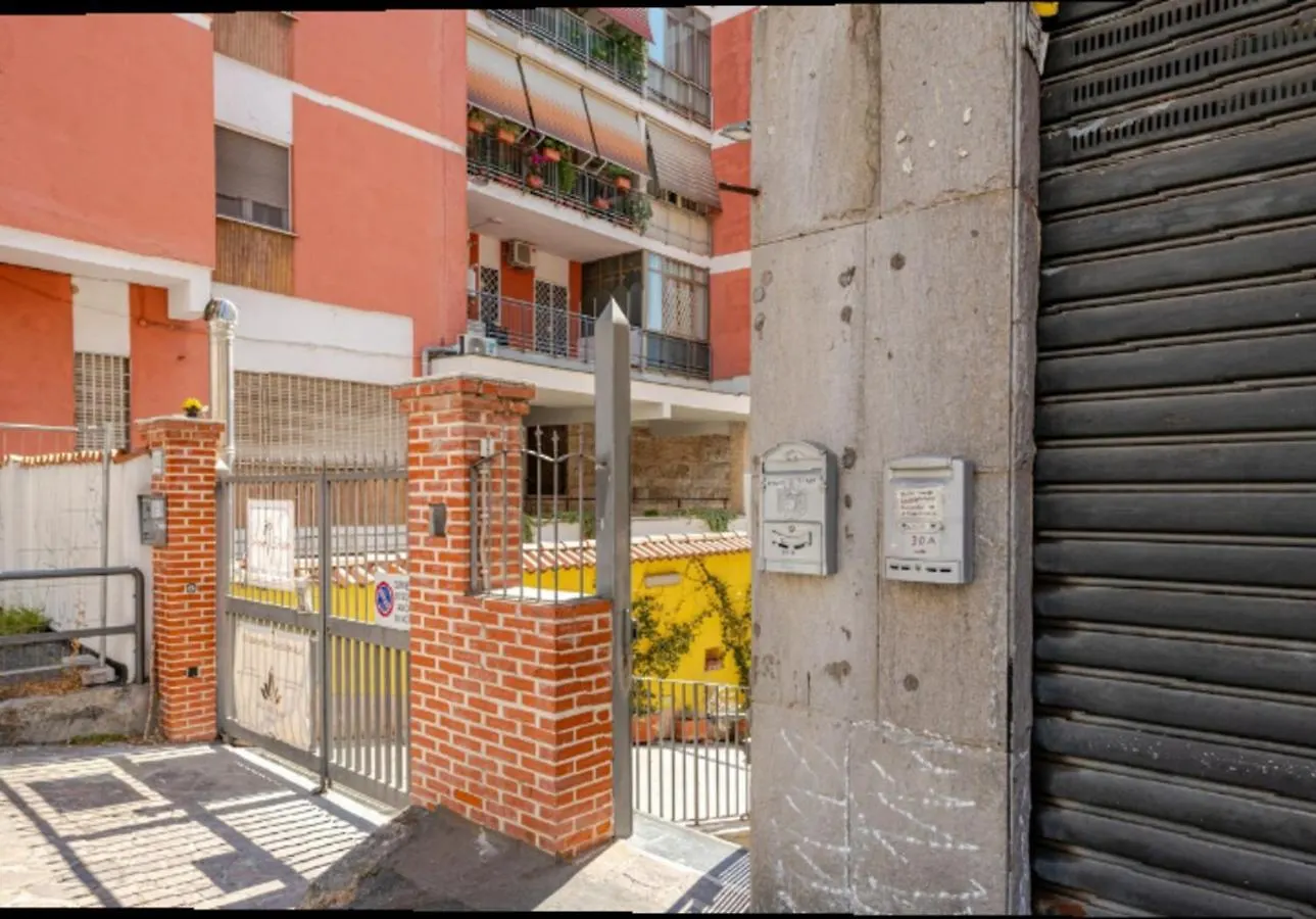 Appartamento Secret Casa Bovari Metro B1 Conca D'Oro Roma Italia